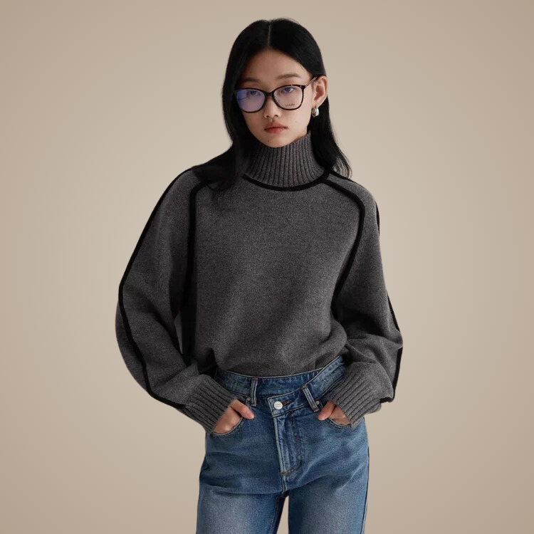 Emily Turtleneck
