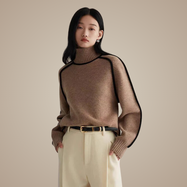 Emily Turtleneck