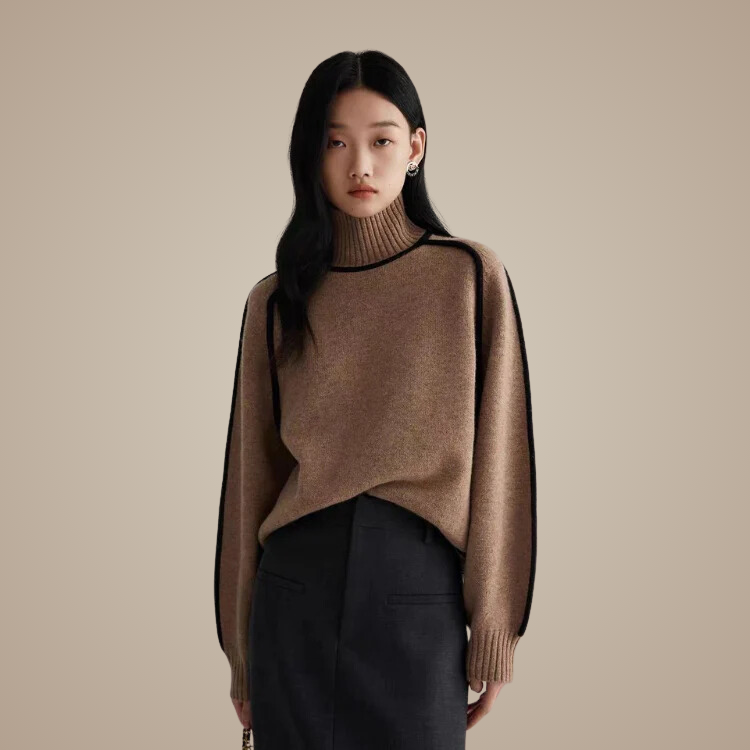 Emily Turtleneck
